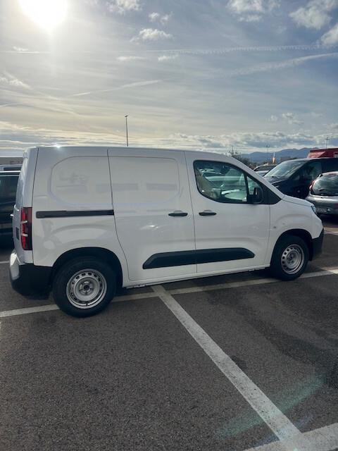 NUOVO Fiat Doblò 1.5 Diesel 100 cv 3 posti