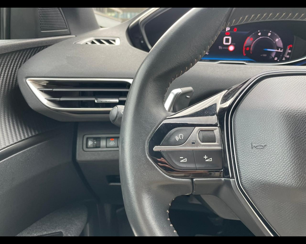 PEUGEOT 3008 2ª serie - 3008 BlueHDi 130 S&S EAT8 Active Pack