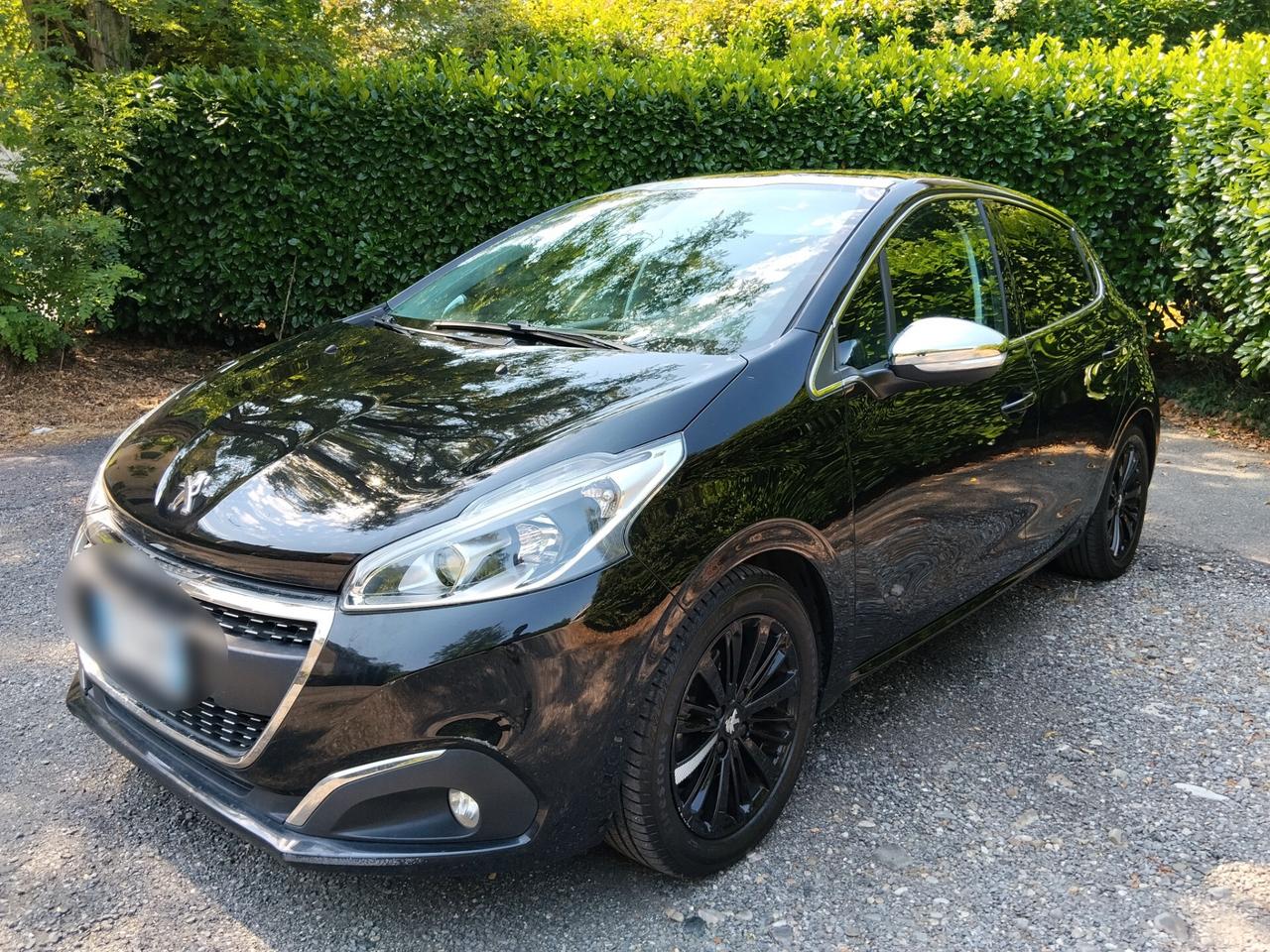 Peugeot 208 1.2 5 porte Allure