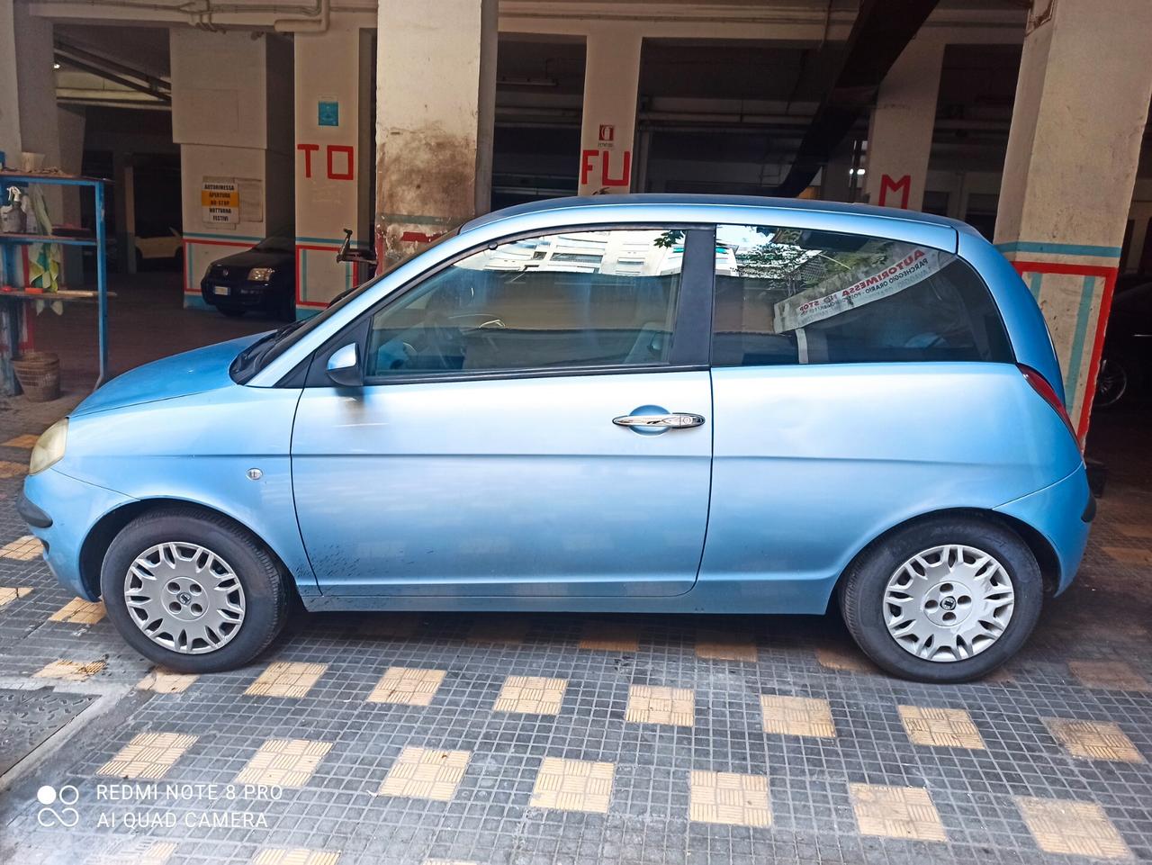 Lancia Ypsilon 1.2 Argento