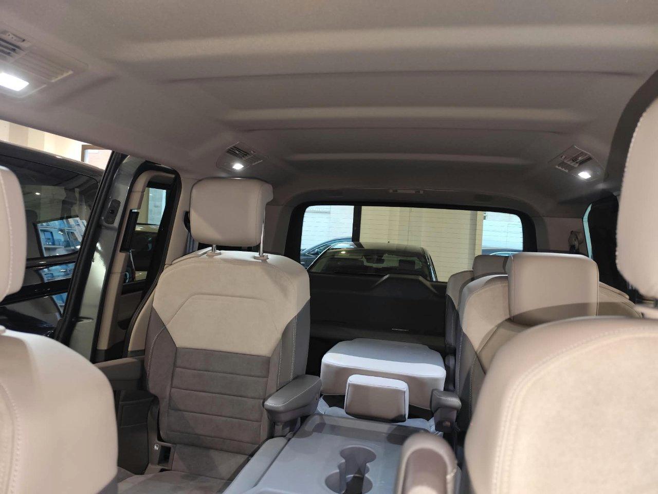 Volkswagen Multivan 2.0 tdi Space Mobility Pack 150cv dsg 7p.ti