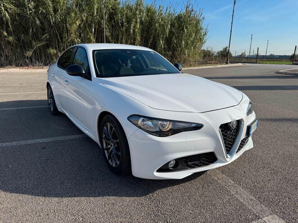 Alfa Romeo Giulia 2.2 Turbodiesel 150 CV