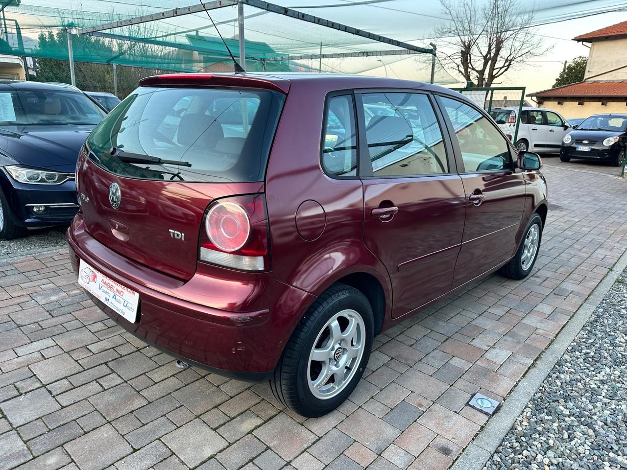 Volkswagen Polo 1.4/69CV TDI 5p. Sportline