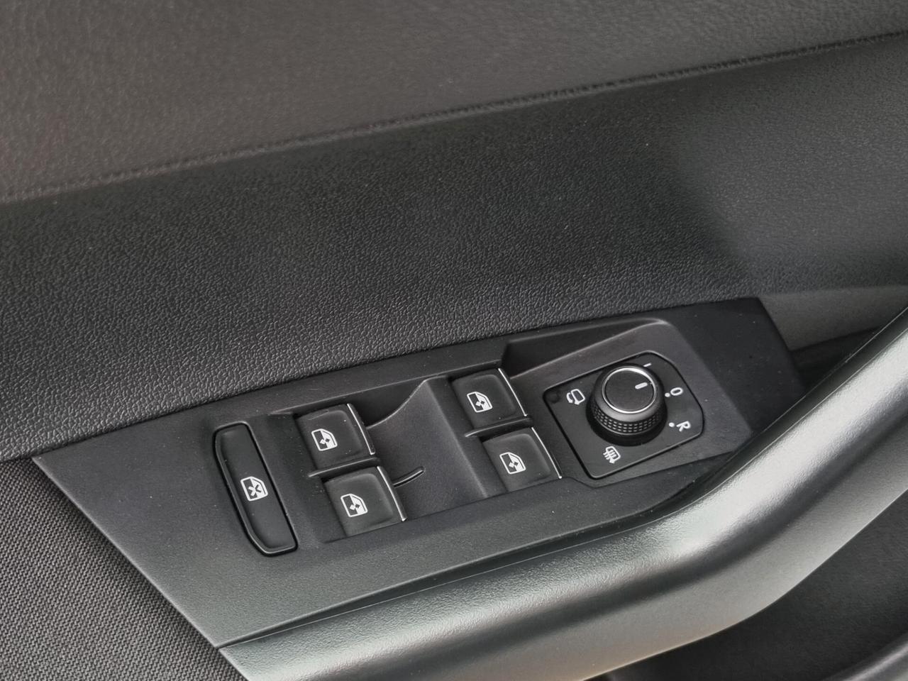 Volkswagen Taigo 1.0 TSI 115 CV R-Line