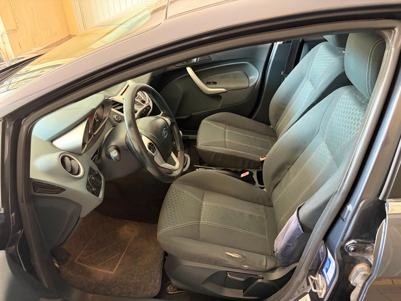 Ford Fiesta 1.4 TDCi 5p. Titanium