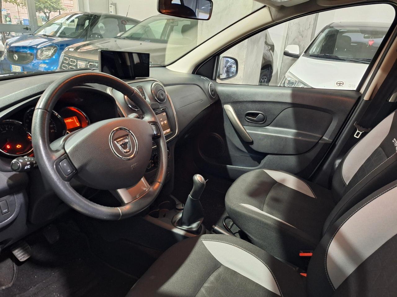 Dacia Sandero Stepway 900 GPL (NUOVO) 90cv Prestige