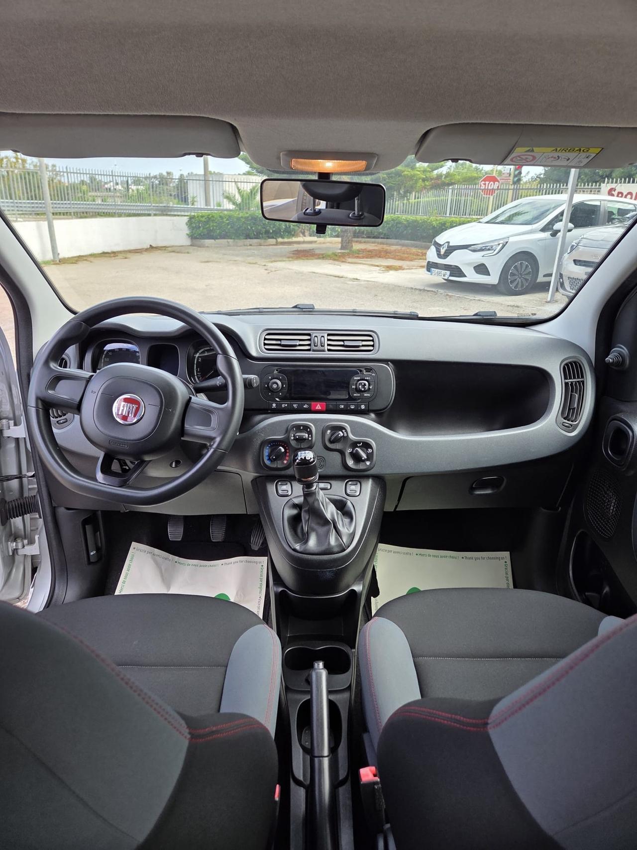 Fiat Panda 1.2 Connected by Wind