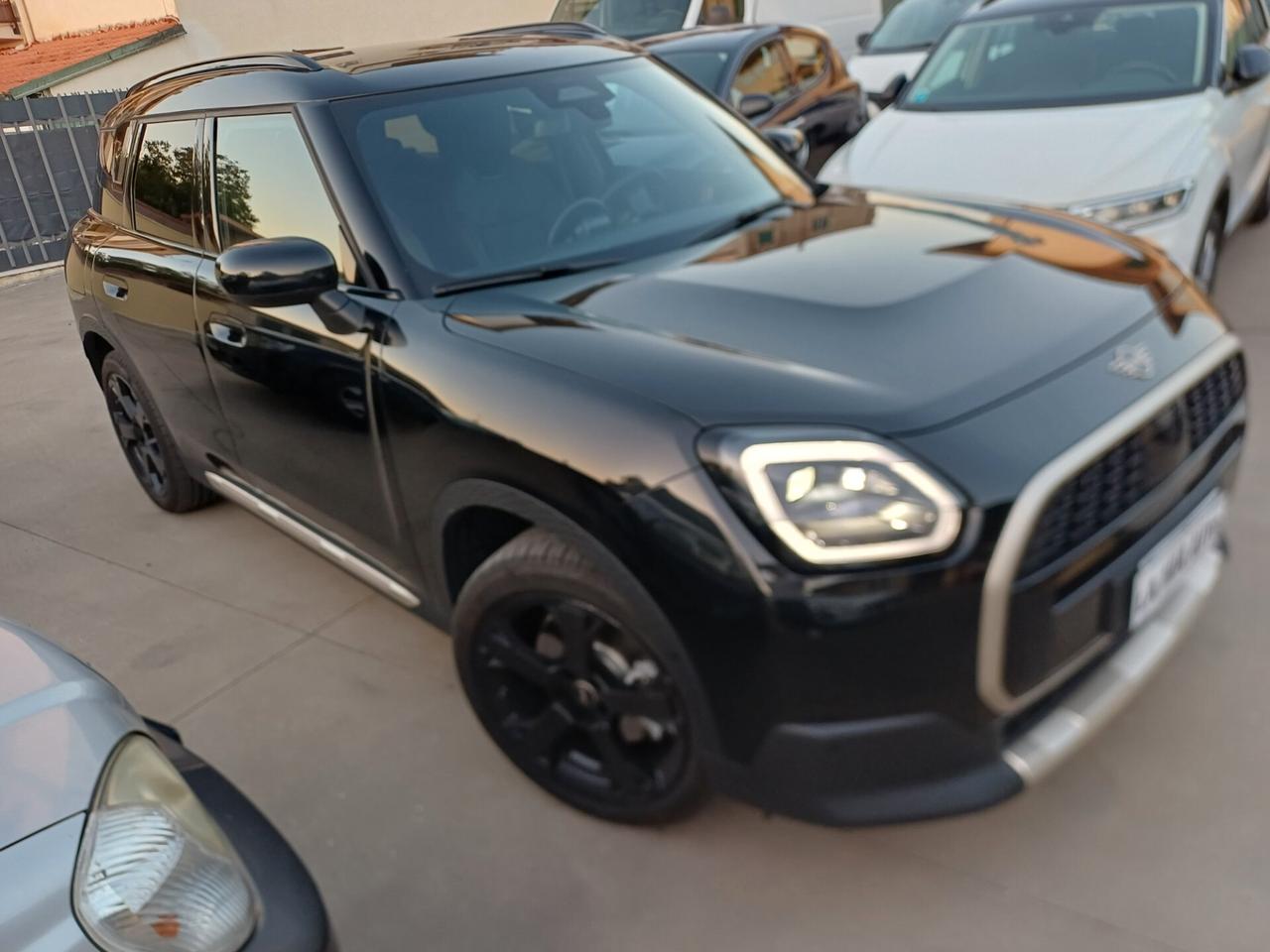 Mini Cooper Countryman C Favoured (XL)
