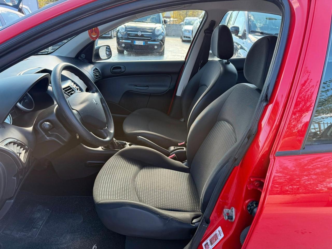 Peugeot 206 Plus 1.1 5p. -UNICOP-
