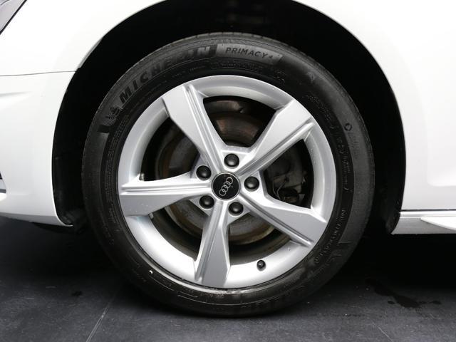 AUDI A4 Avant 30 TDI 136CV S tronic Business Advanced