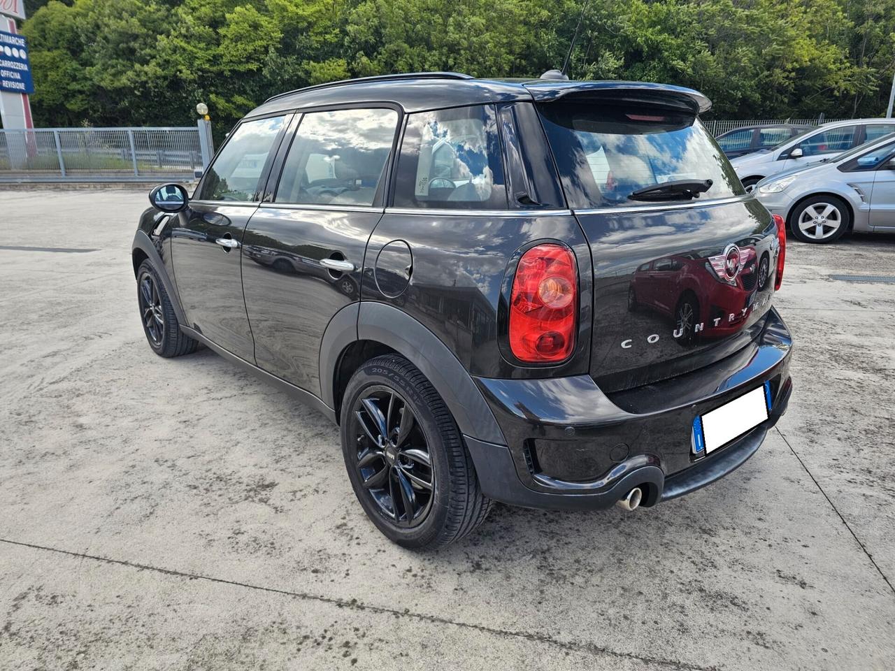 Mini Cooper Countryman 2.0 D Boost Automatica