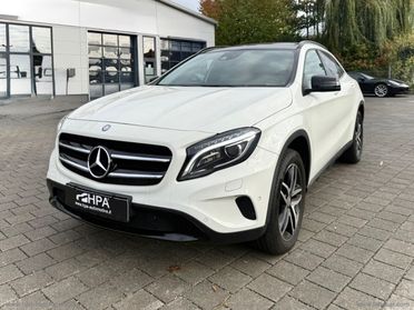 MERCEDES-BENZ GLA 220d Automatic 4Matic Sport TETTO LED PELLE