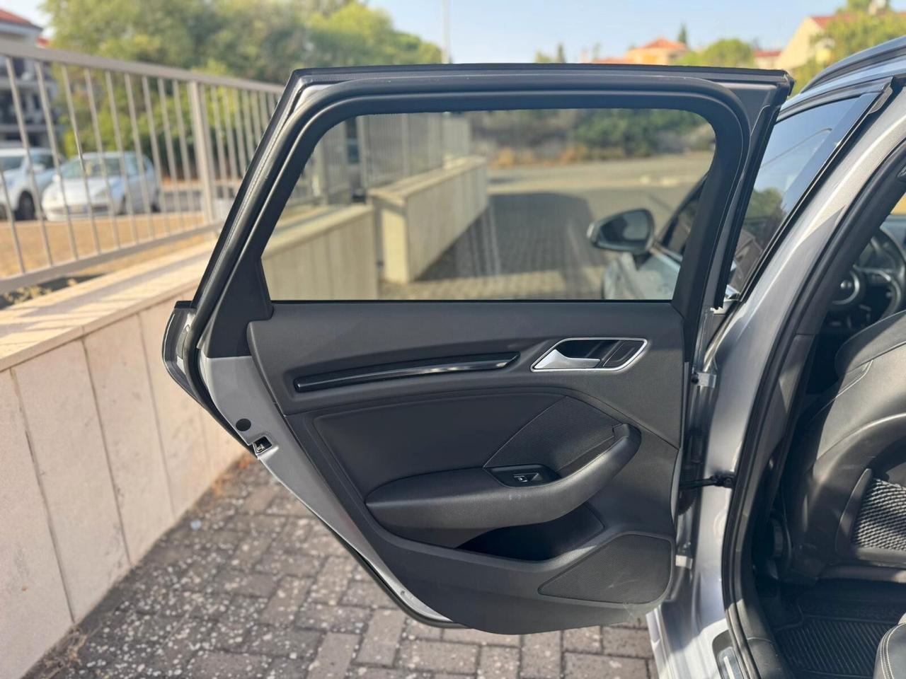 Audi A3 SPB 2.0 TDI 150 CV S TRONIC S LINE,FULL