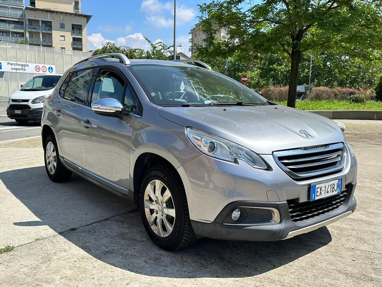 Peugeot 2008 BlueHDi Allure