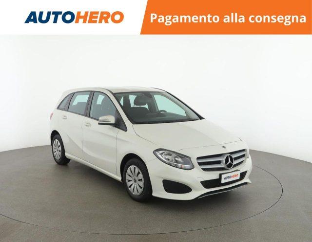 MERCEDES-BENZ B 180 d Automatic Executive