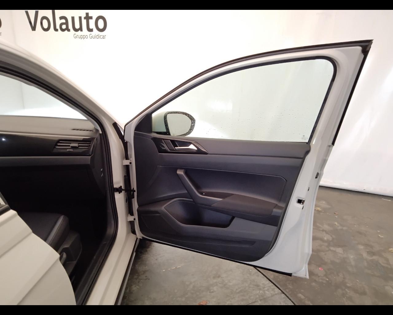 VOLKSWAGEN Taigo - Taigo 1.0 tsi Life 110cv