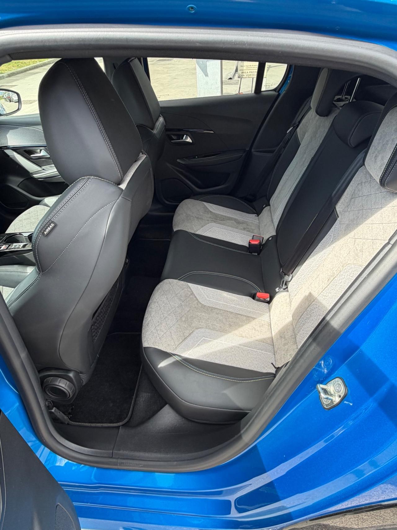 Peugeot 208 PureTech 130 Stop&Start EAT8 5 porte GT Pack