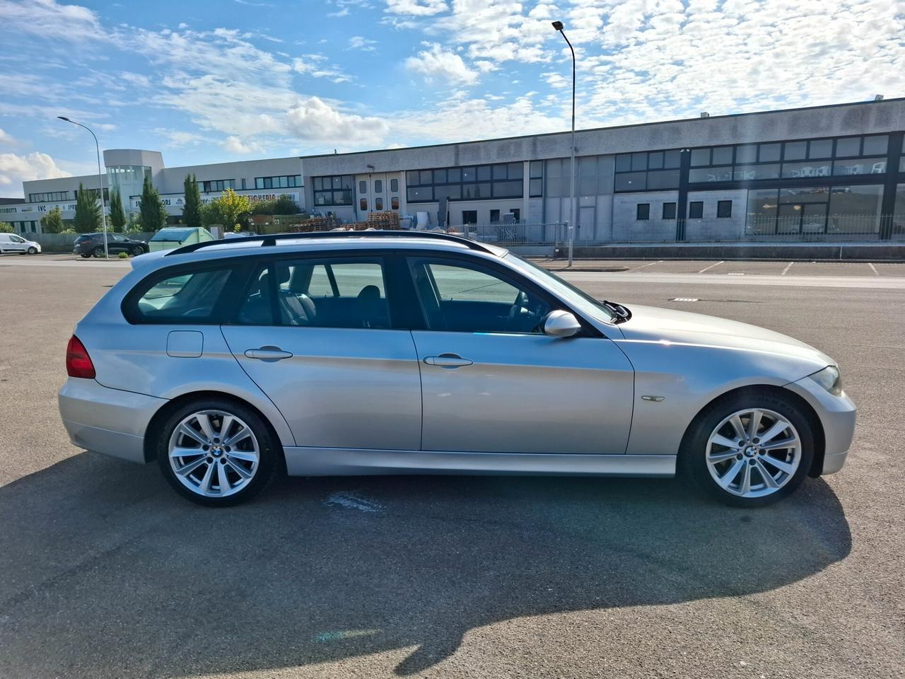 Bmw 320 320d cat Touring Attiva