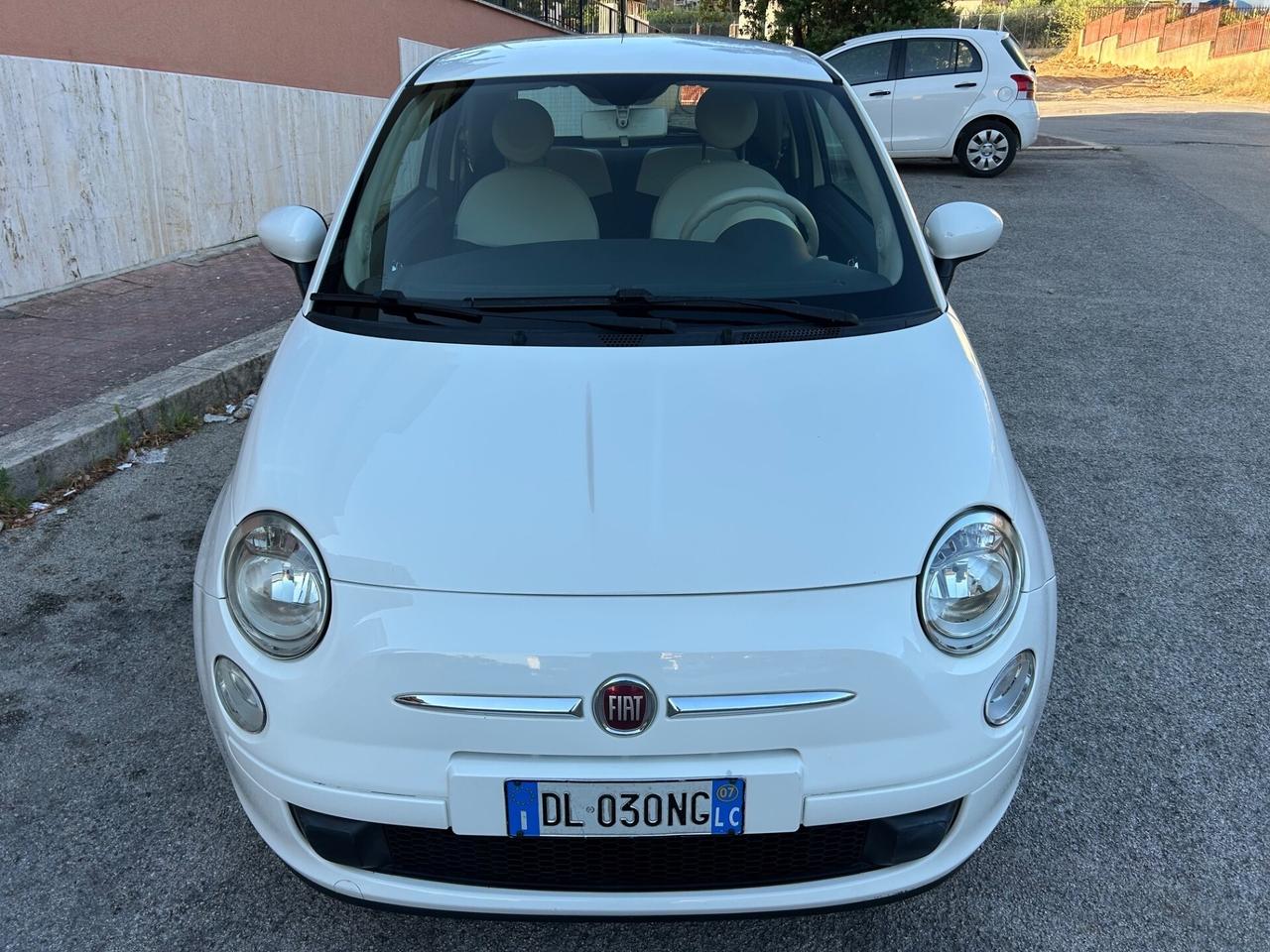 Fiat 500 1.2 Lounge ideale per neopatentati