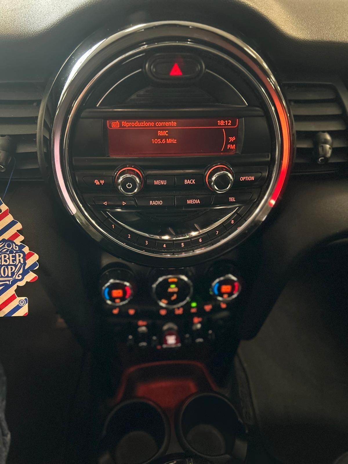 Mini Mini 1.5 Cooper D Business XL