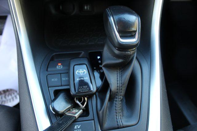 TOYOTA RAV 4 MY23 RAV4 2.5 HV (218CV) E-CVT 2WD Active