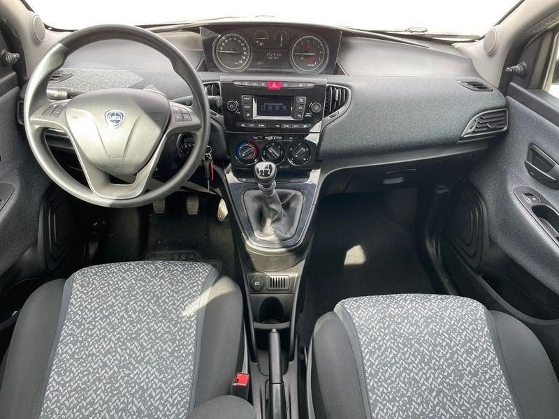 Lancia Ypsilon 1.2 69cv Elefantino Blu