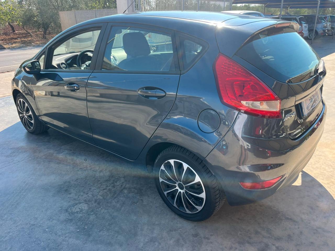 Ford Fiesta 1.4 TDCi 5p. Titanium