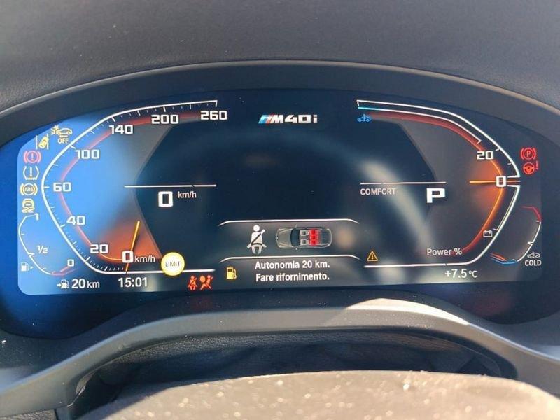 BMW X4 M40i