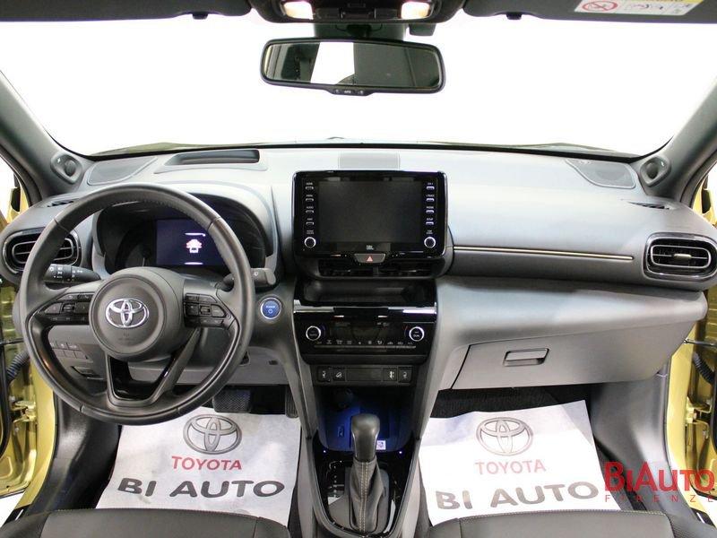 Toyota Yaris Cross 1.5 Hybrid 5p. E-CVT AWD-i Premiere