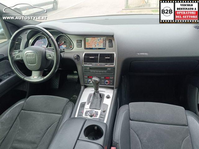 AUDI Q7 3.0 V6 TDI 240Cv *7POSTI* quattro Tiptronic S-LINE