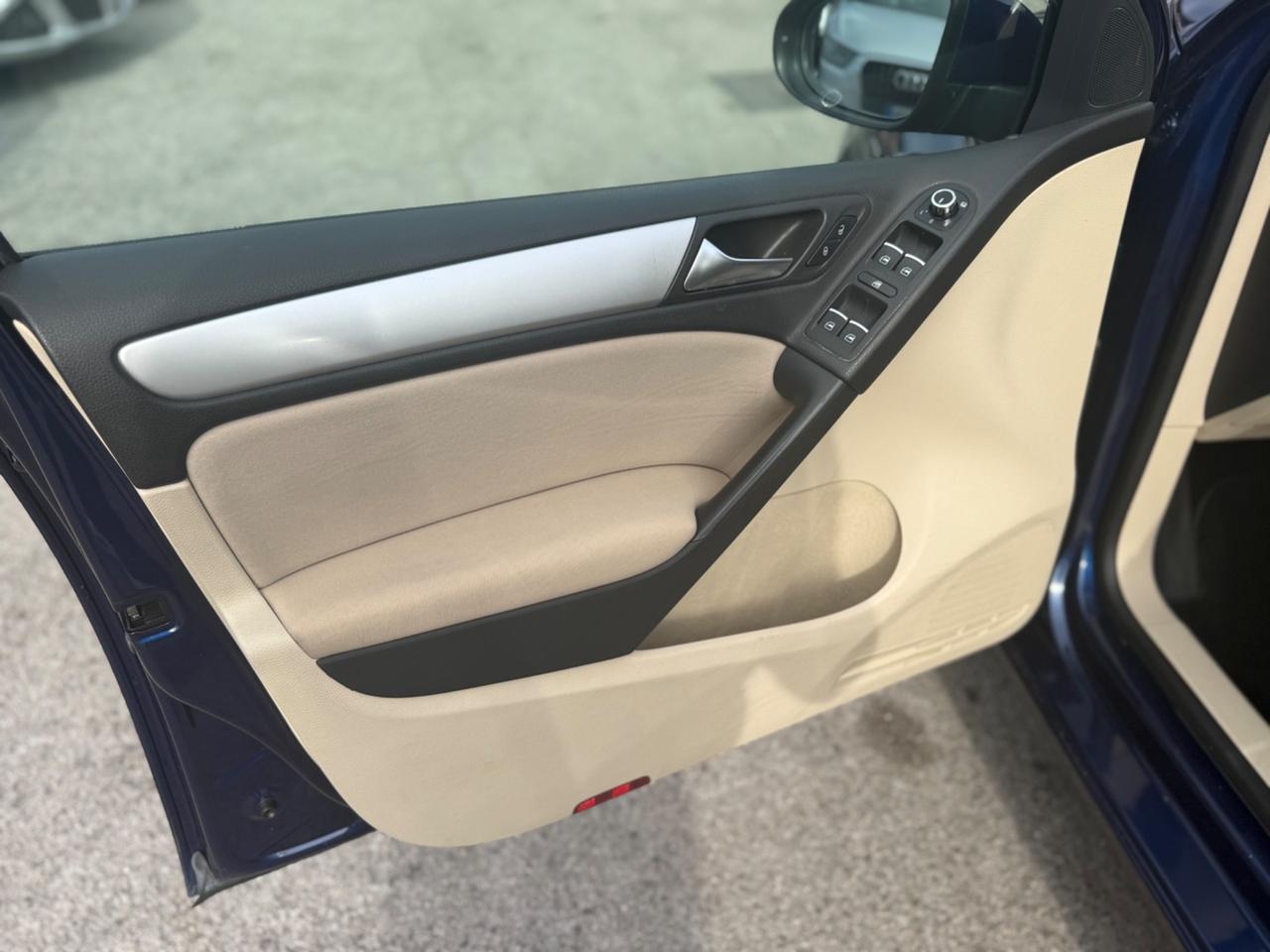 Volkswagen Golf 1.4 TSI 122CV DSG 5p. Highline