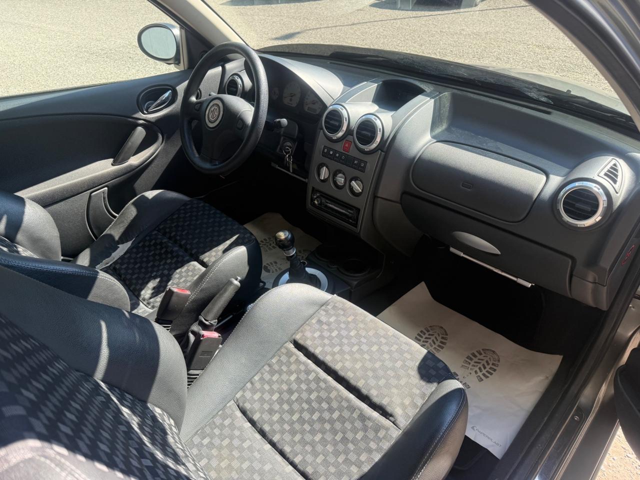 Mg ZR 105 cat 3 porte