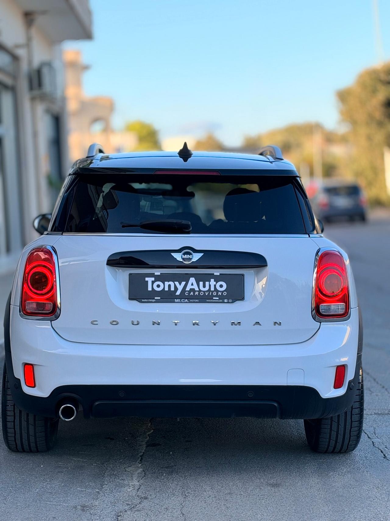 Mini Cooper D Countryman Hype auto my18 BICOLORE CON TETTO NERO, NAVI,FULL LED, BLUETOOTH,SCHERMO DIGITAL