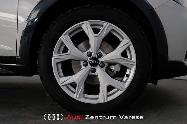 Audi A1 30 TFSI 110cv Identity Contrast