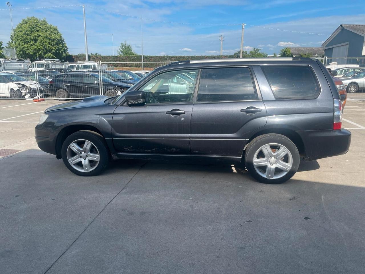 Subaru Forester 2.5 turbo 16V cat XT VJ **MOTORE ROTTO***