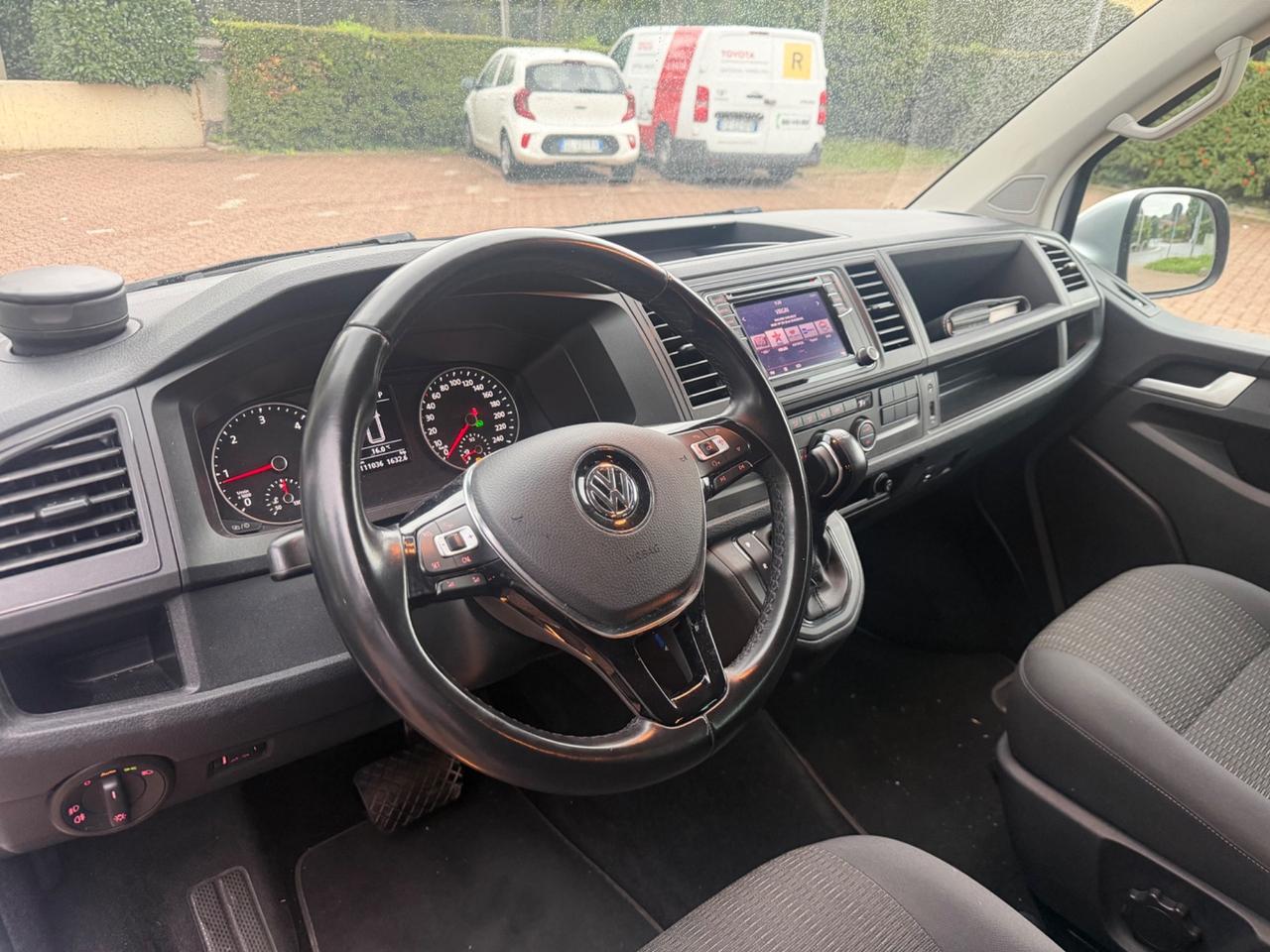 Volkswagen Caravelle 2.0 TDI 150CV DSG