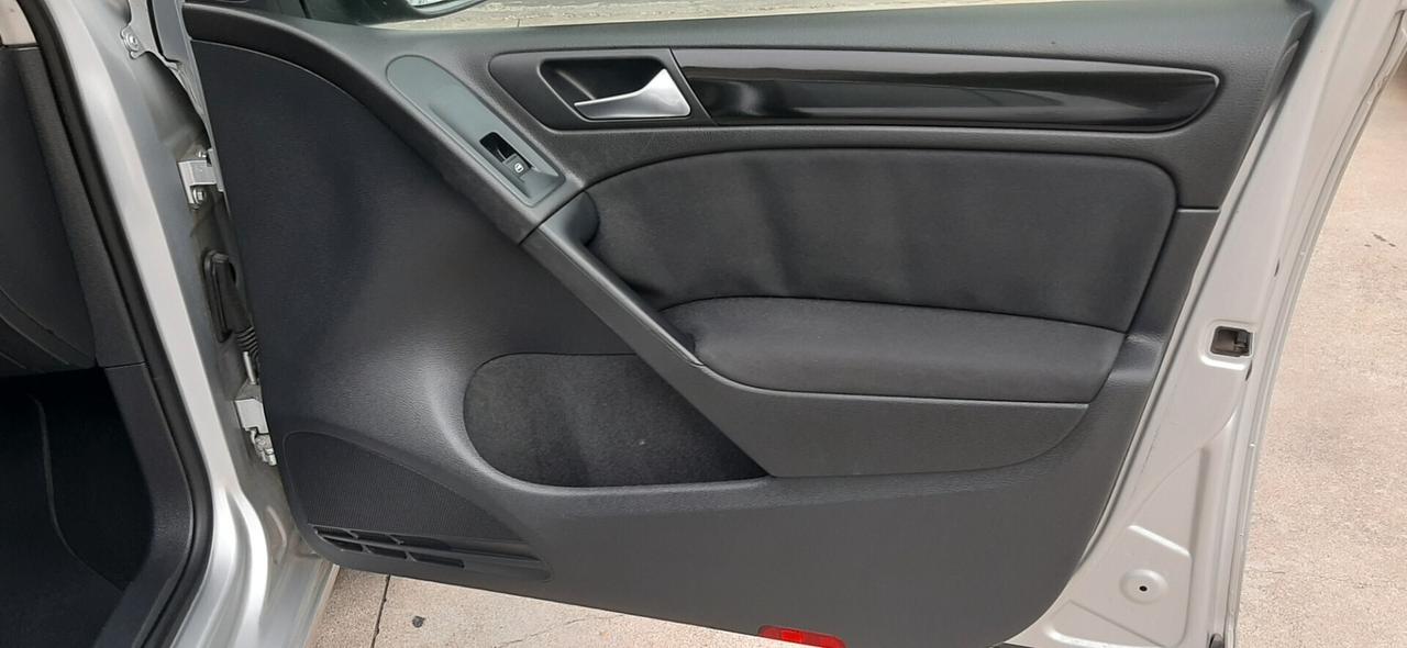 Volkswagen Golf gpl gas valido 2031. Passagio conpreso