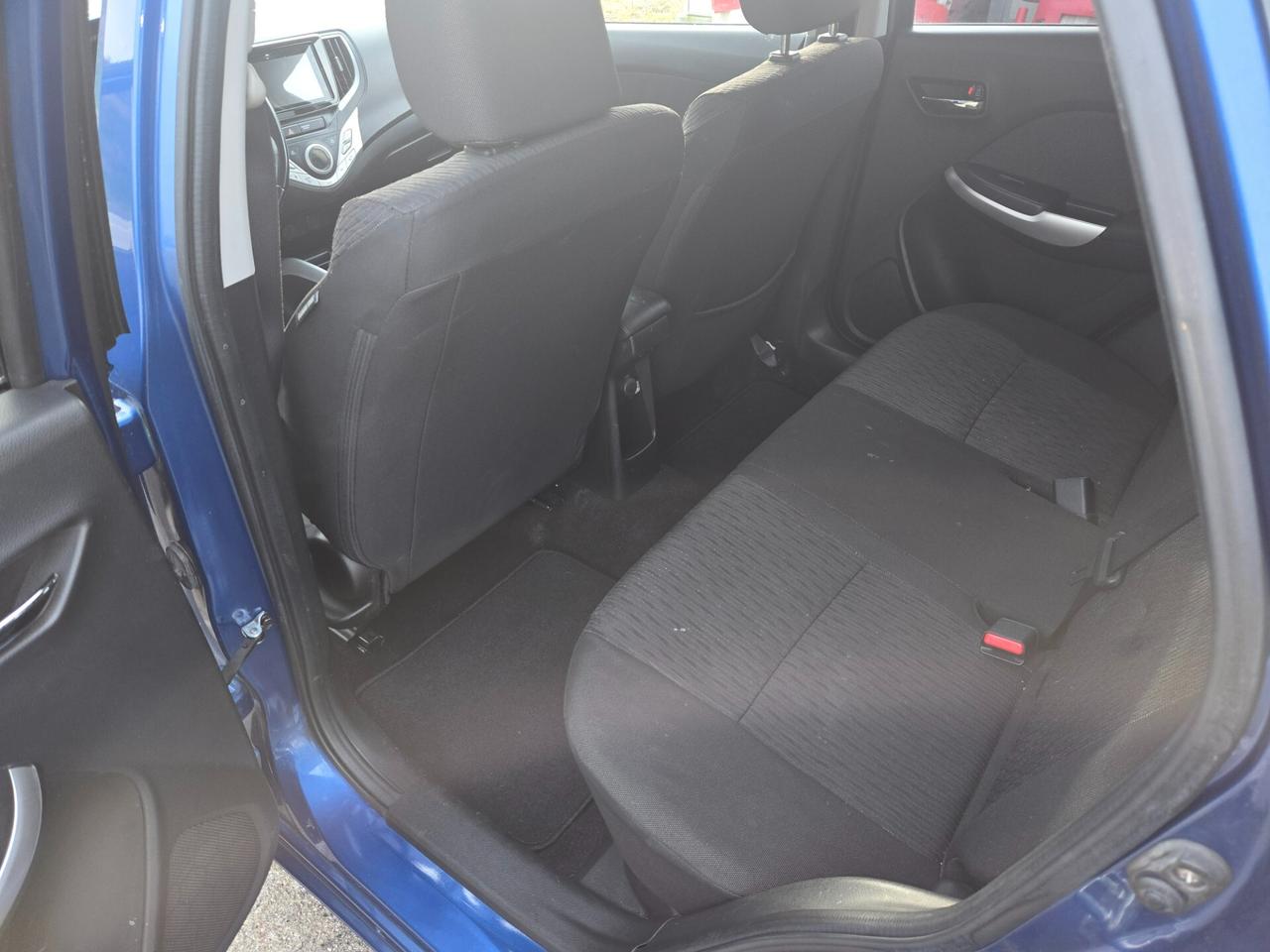 Suzuki Baleno 1.2 Hybrid B-Top