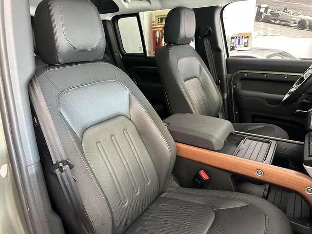 Land Rover Defender 110 2.0d sd4 HSE awd 240cv auto MOTORE NUOVO KM0