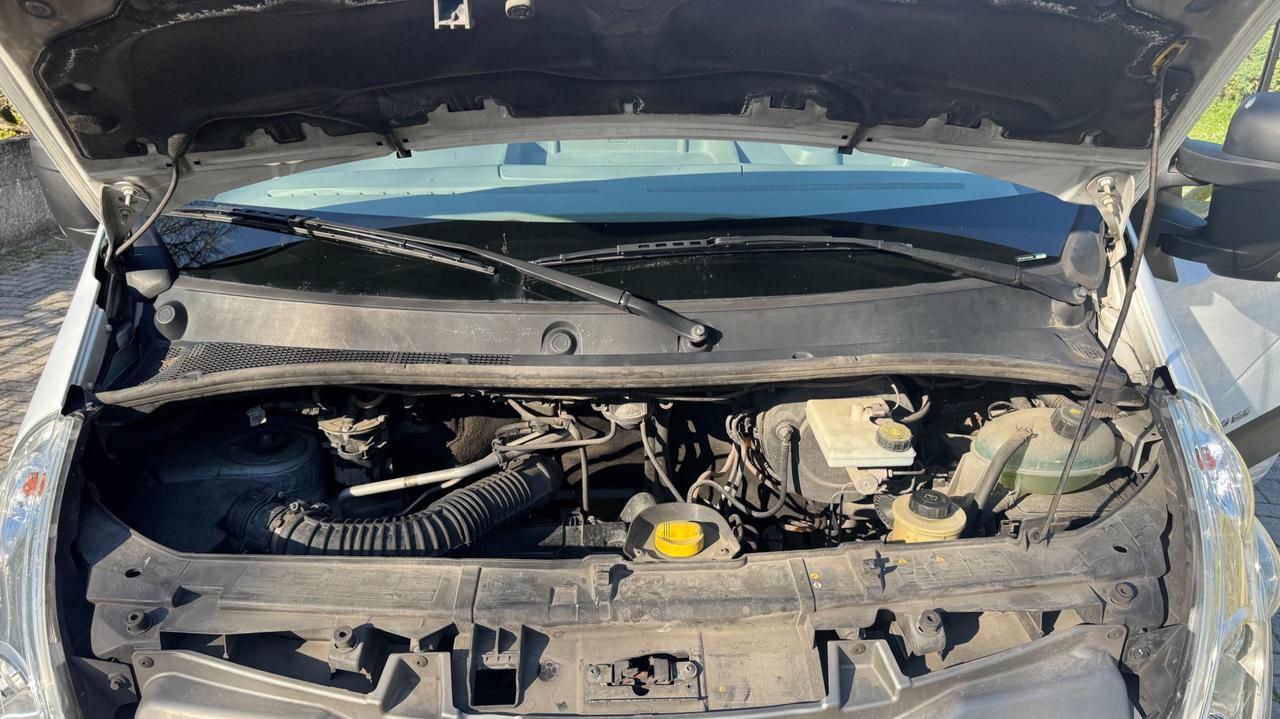 RENAULT Master T33 2.3 dci 125cv L2H2 E5