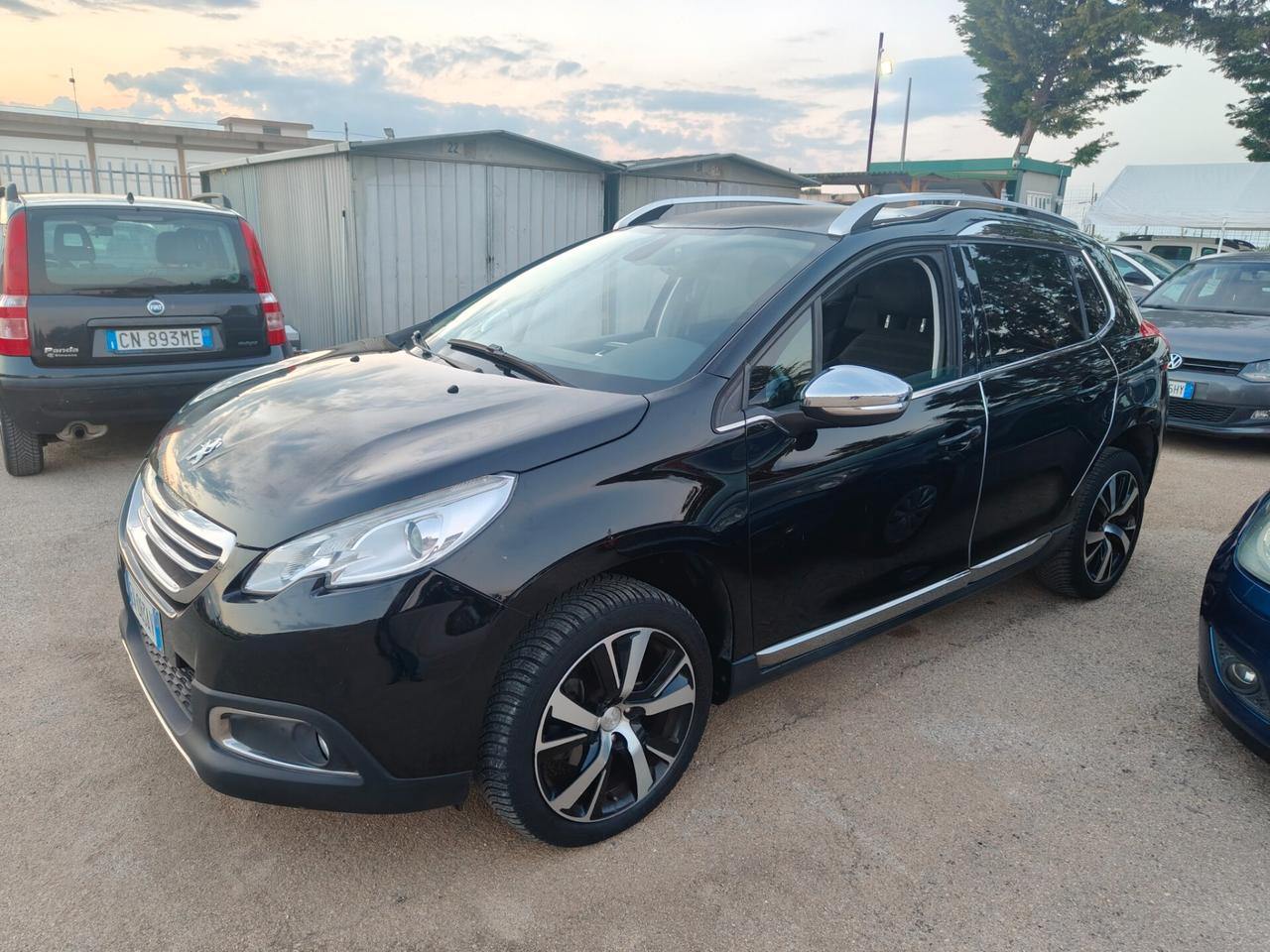 Peugeot 2008 1.6 e-HDi 115 CV Stop&Start Allure