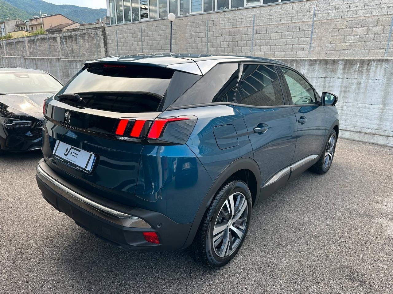 Peugeot 3008 3008 1.5 bluehdi Allure Pack s&s 130cv eat8