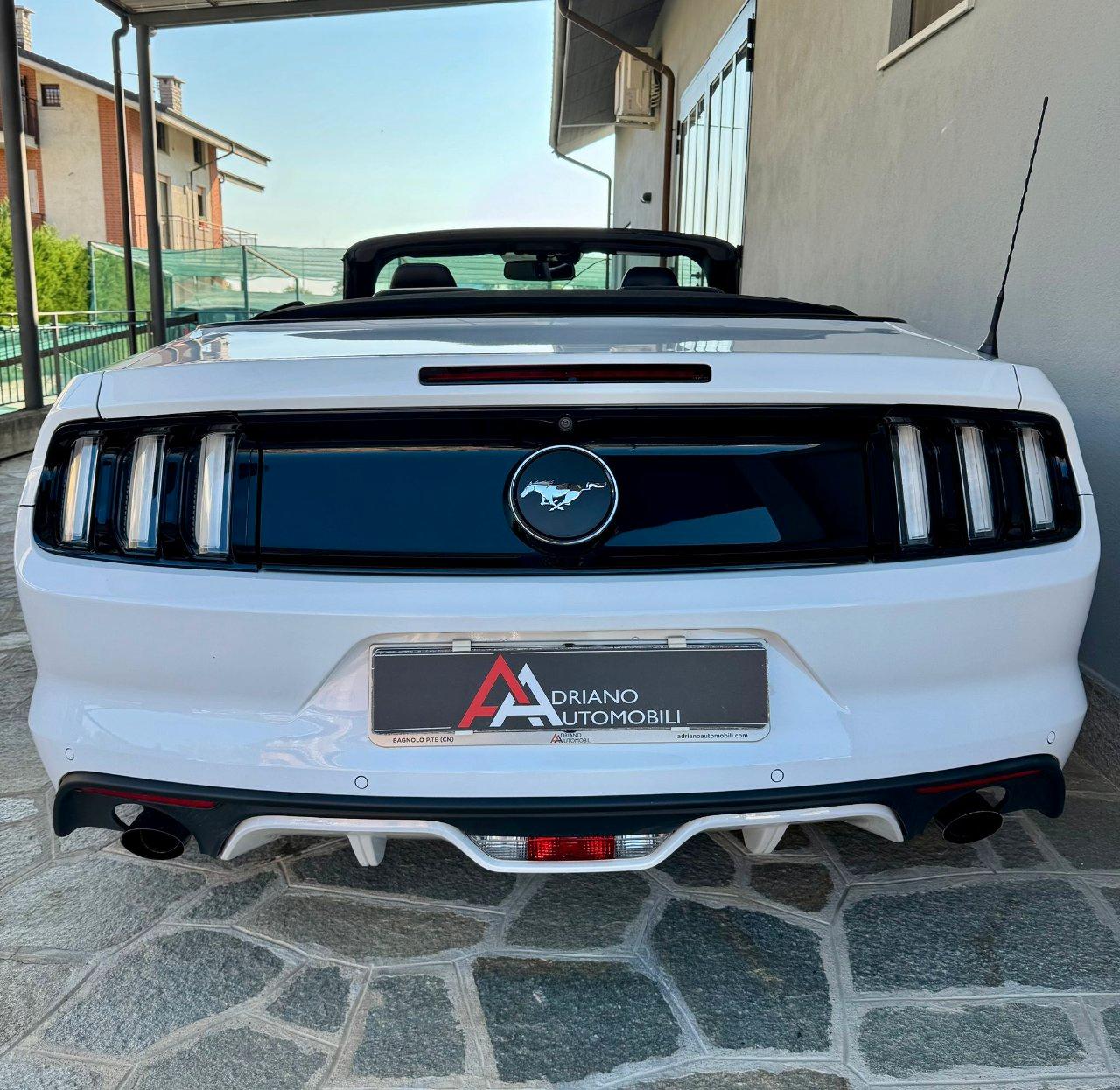 Ford Mustang Convertible 2.3 ecoboost 317cv
