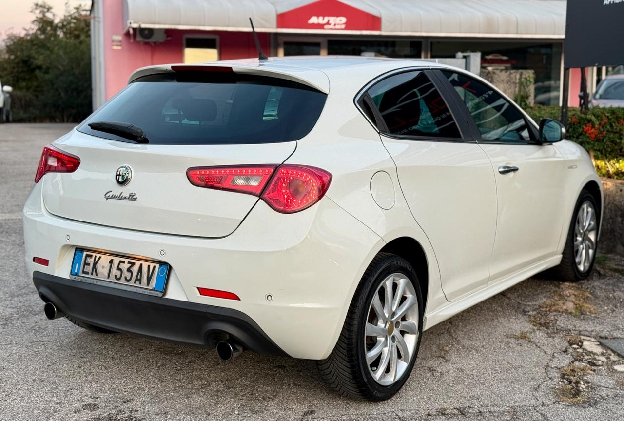 Alfa Romeo Giulietta 2.0 JTDm-2 140 CV Exclusive