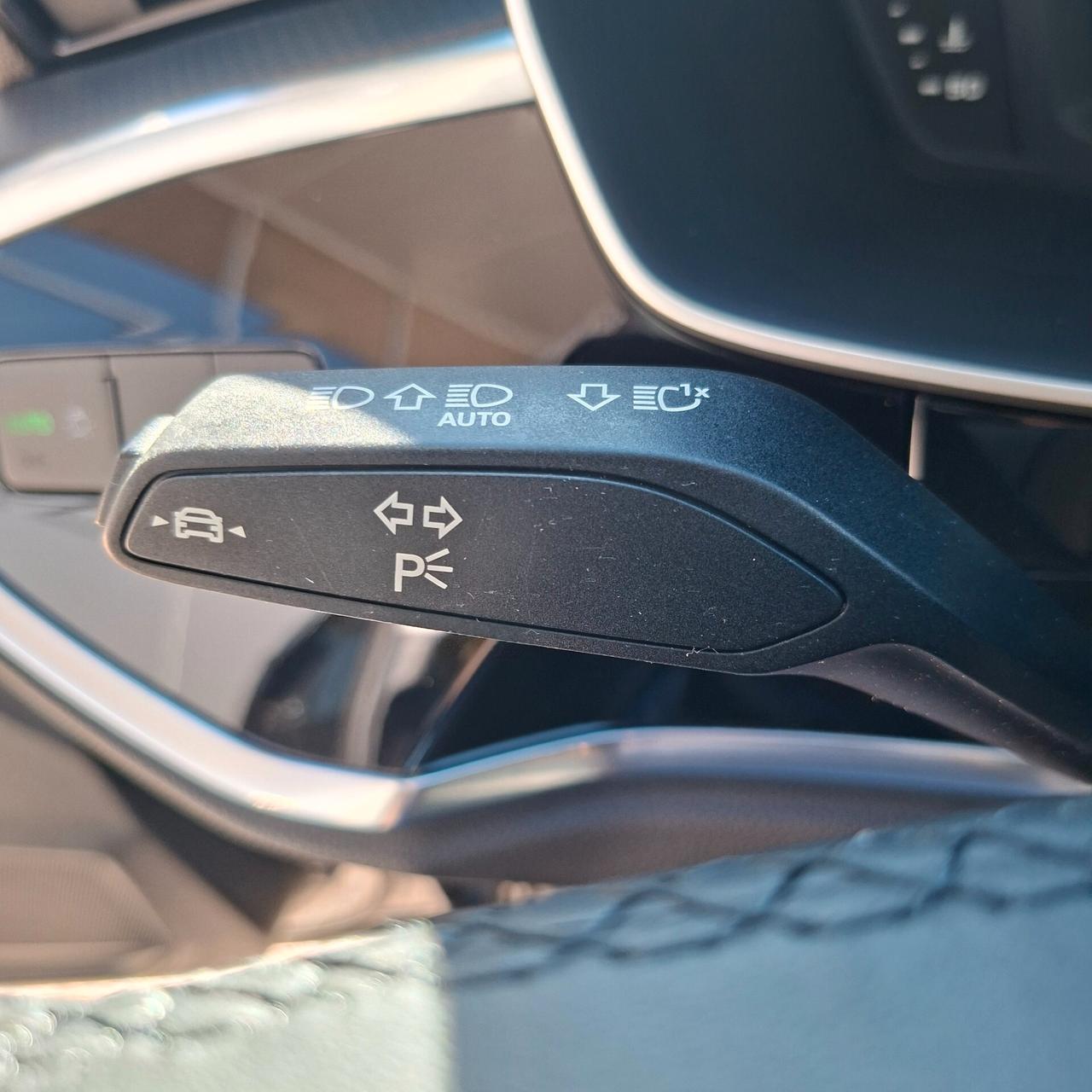 Audi Q3 35 2.0 Tdi 150Cv S-Tronic Business