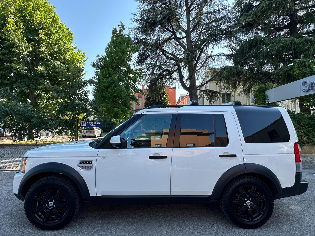 Land Rover Discovery 4 3.0 TDV6 211CV S 7 POSTI