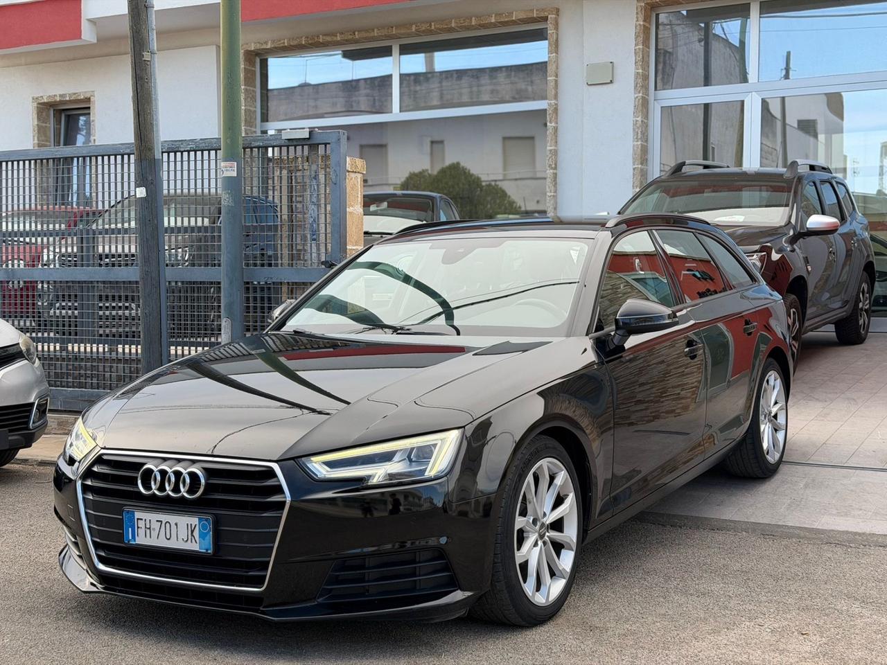 Audi A4 2.0 TDI 150 CV ultra S tronic Sport-2017
