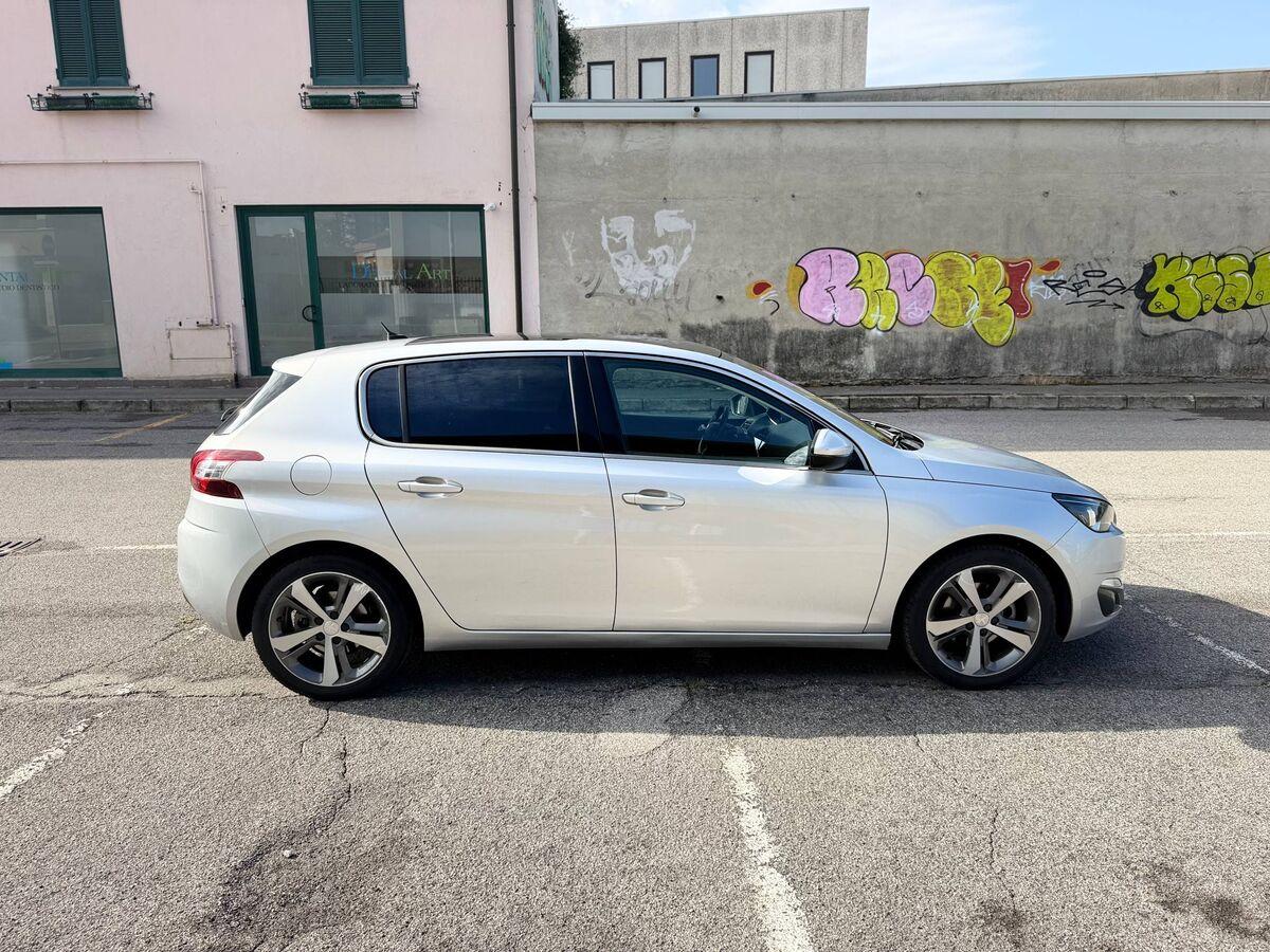 Peugeot 308 1.2 puretech t Allure s&s 130cv eat6