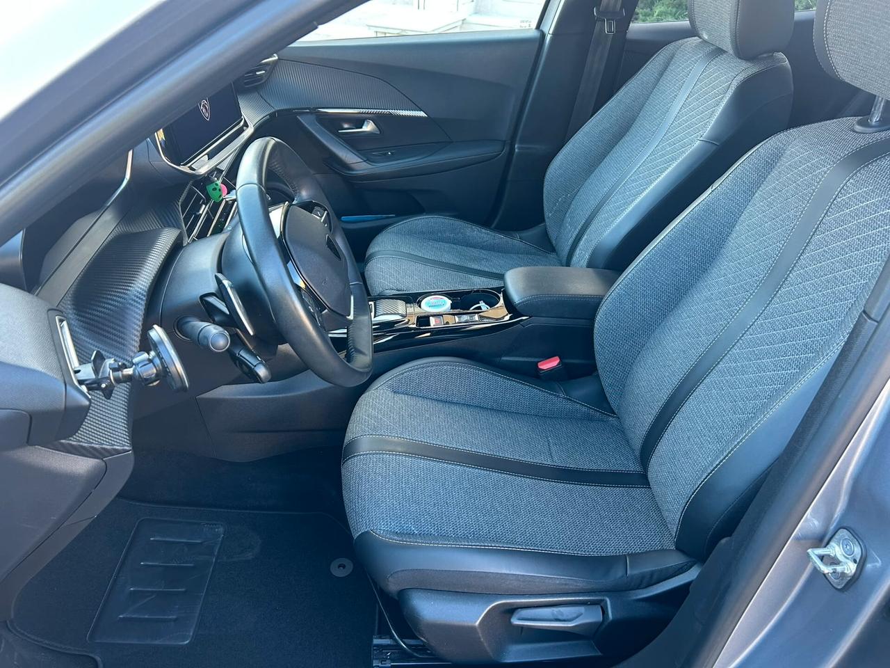 Peugeot 2008 Benzina 130cv Allure