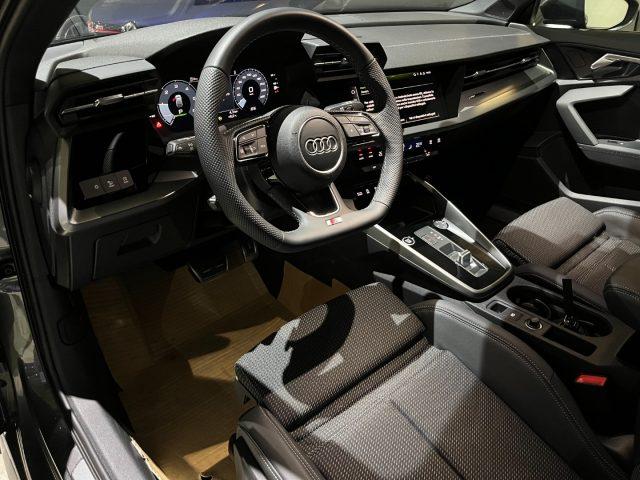 AUDI A3 SPB 35TDI Stronic S line "18 Sline/CarPlay Navi/LE